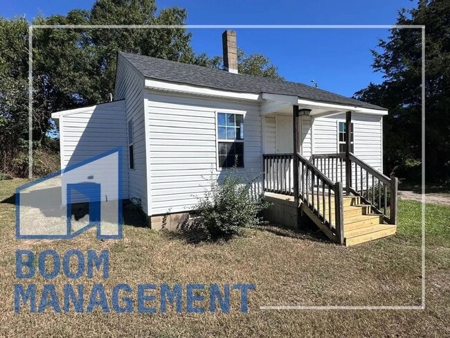 Building Photo - 1867 Warrenton Rd