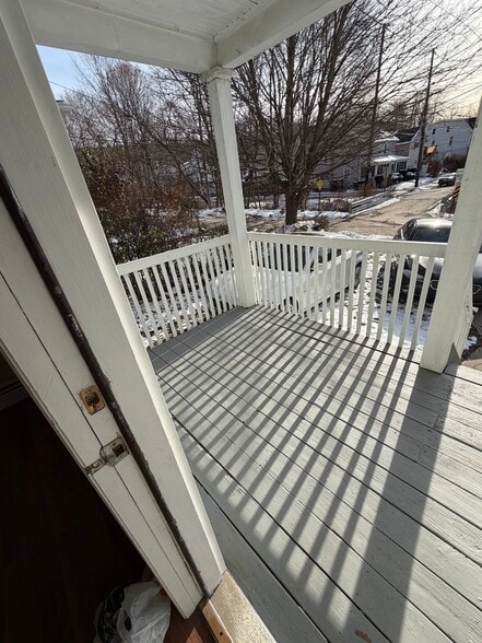 Building Photo - 61 Williams Ave