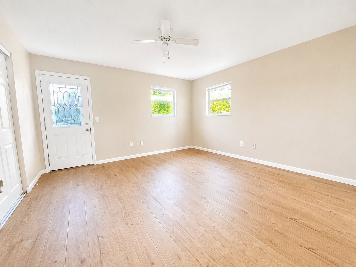 Building Photo - 1713 Azalea Ct