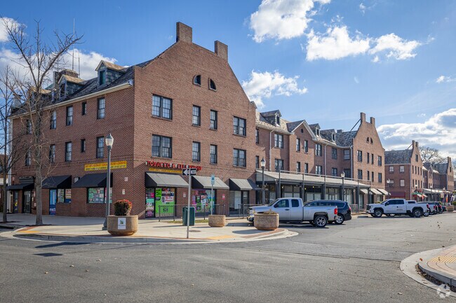 Building Photo - Dundalk Village