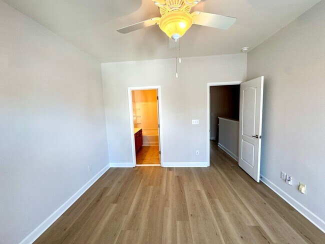 Building Photo - Townhome located in Eastfield Prosperity Village with 2BR/2.5BA One car garage