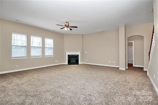 Building Photo - 311 Palmerston Ln