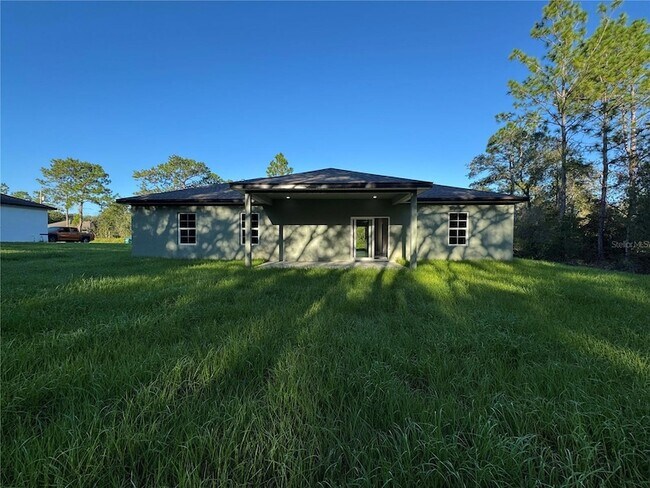 Building Photo - 7065 N Lime Dr