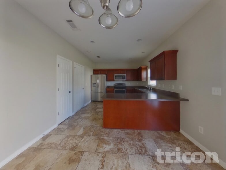 Building Photo - 2013 Fiona Way