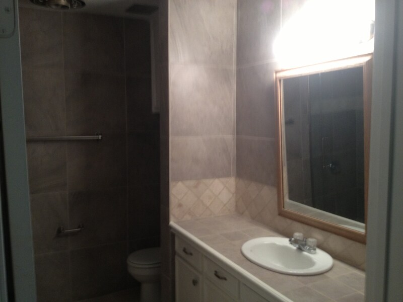 Building Photo - 2315 Warm Springs Rd