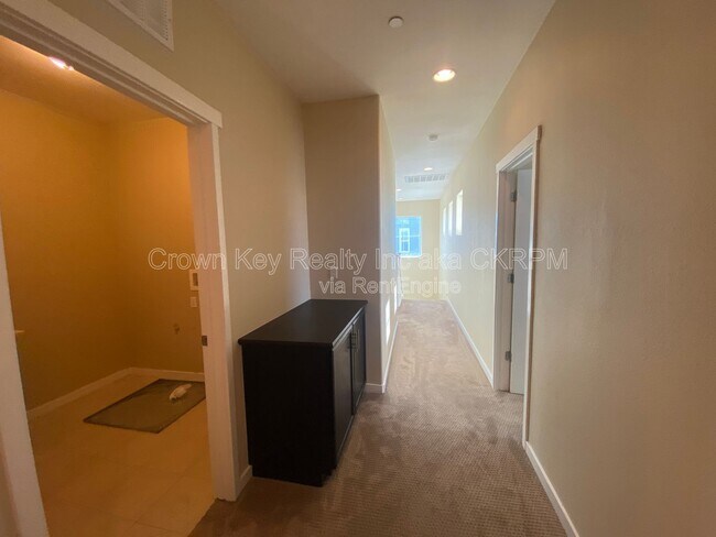 Building Photo - 18344 Spence Ave