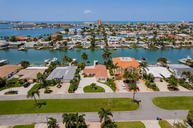 Building Photo - 11240 7th St E