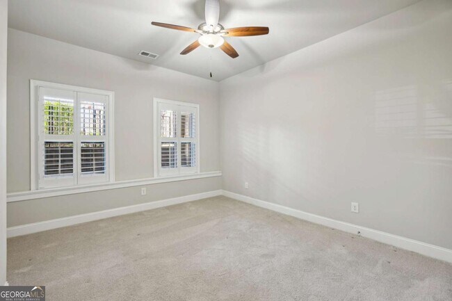 Building Photo - 355 Cricket Ln