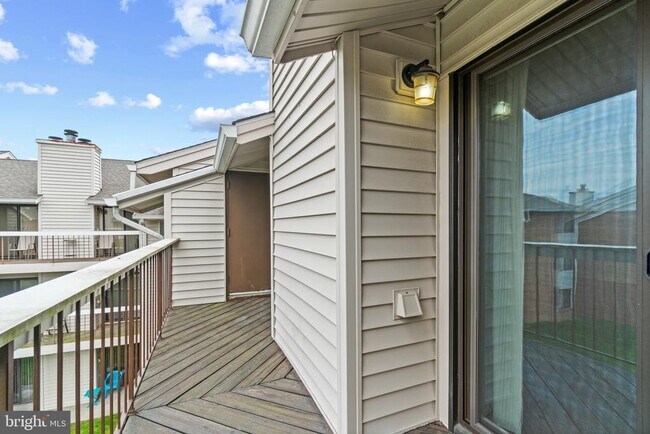 Building Photo - 1119 Castle Harbor Way