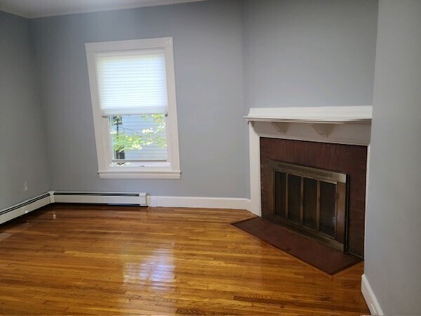 Building Photo - 10 Allston St