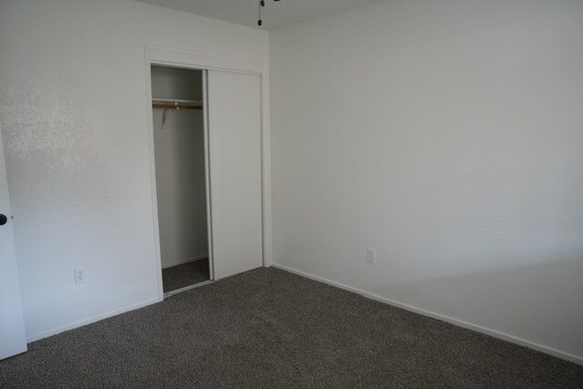 Building Photo - 8524 Haupt Ave