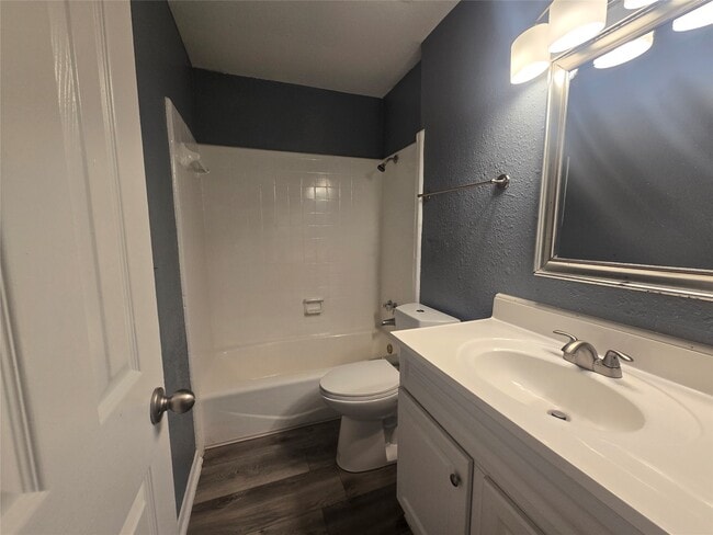 Building Photo - 2311 71st St