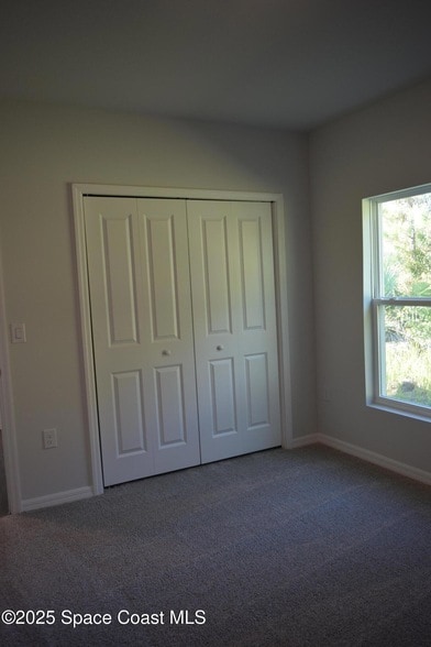 Building Photo - 3094 San Filippo Dr SE