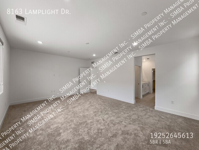 Building Photo - 8163 Lamplight Dr
