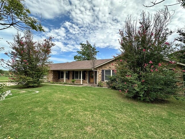 Primary Photo - 760 Co Rd 152