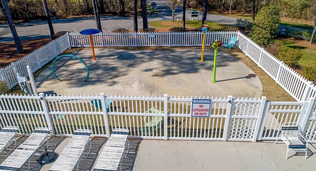 Building Photo - Resort Living. Fort Bragg Close. This is the One.