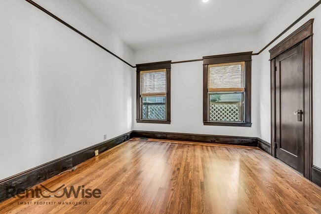 Building Photo - 1167 Green St