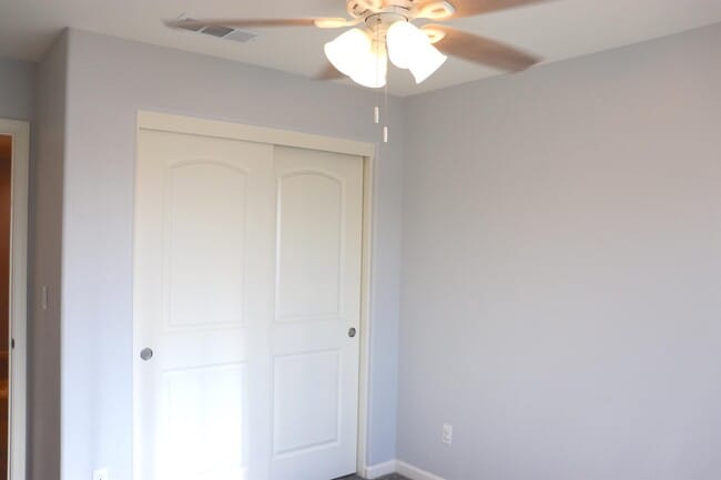 Building Photo - 1884 Clover Drive