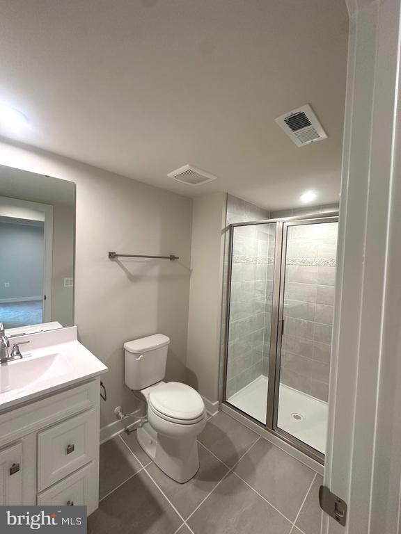 Building Photo - 117 Dunster St