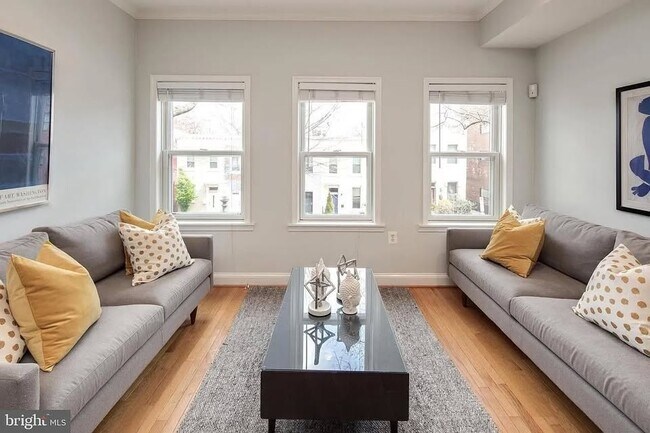 Building Photo - 1612 5th St NW