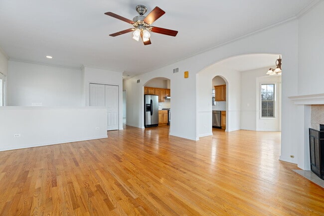 Building Photo - 1569 Colleen Ln