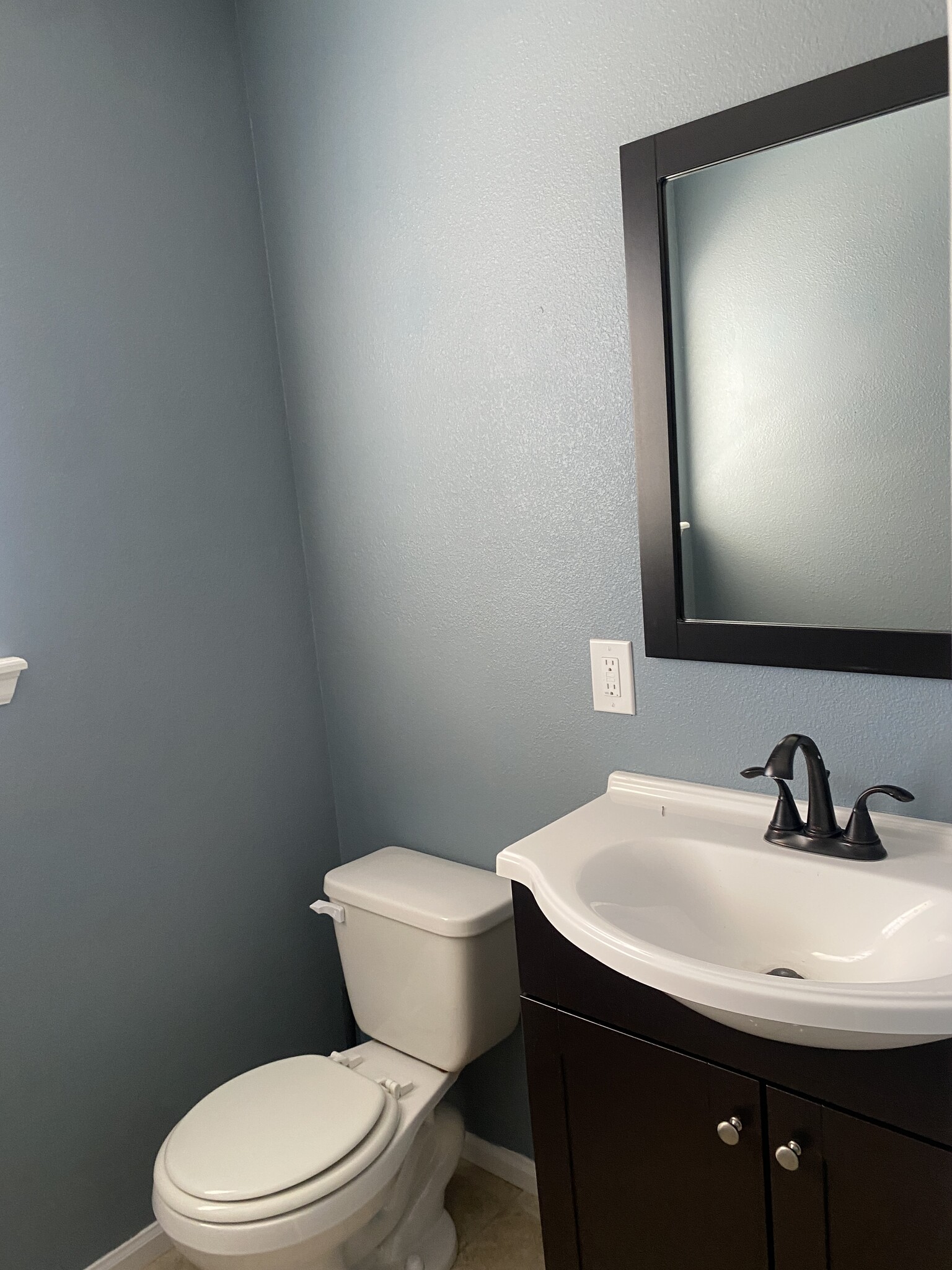 Main Floor Half Bathroom - 2526 WOODROSE PL