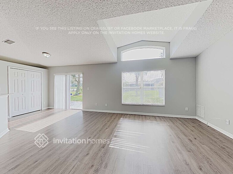 Building Photo - 4831 Manchester Dr