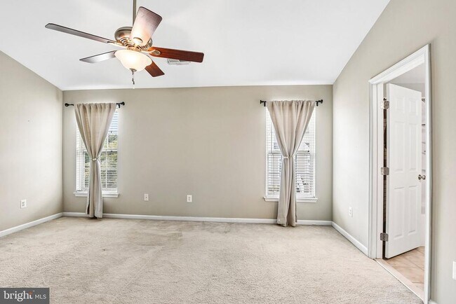 Building Photo - 1701 Hayle Dr