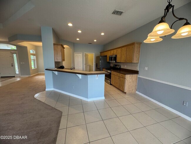 Building Photo - 6129 Pheasant Ridge Dr