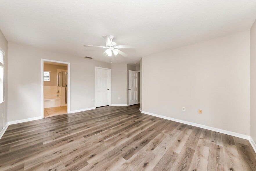 Building Photo - 4123 Day Bridge Pl