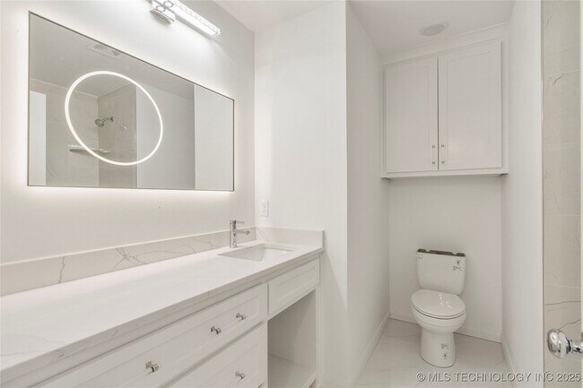 Building Photo - 103 N Atlanta St