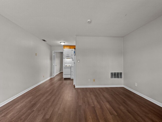 Building Photo - Welcome to Sophia Drive!