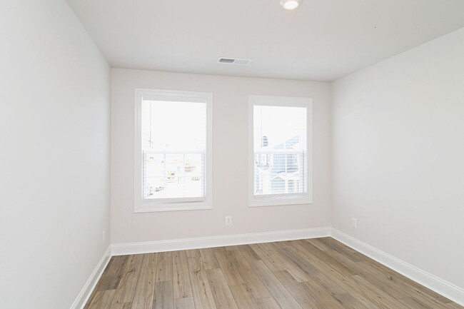 Building Photo - Brand New Construction in Crozet - Bring Your Pets!