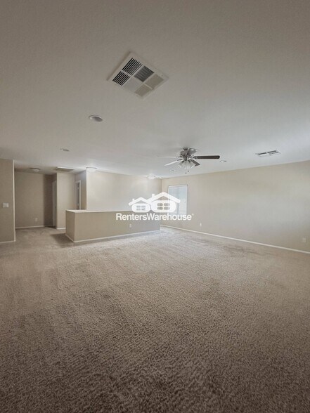 Building Photo - 9017 W Yukon Dr