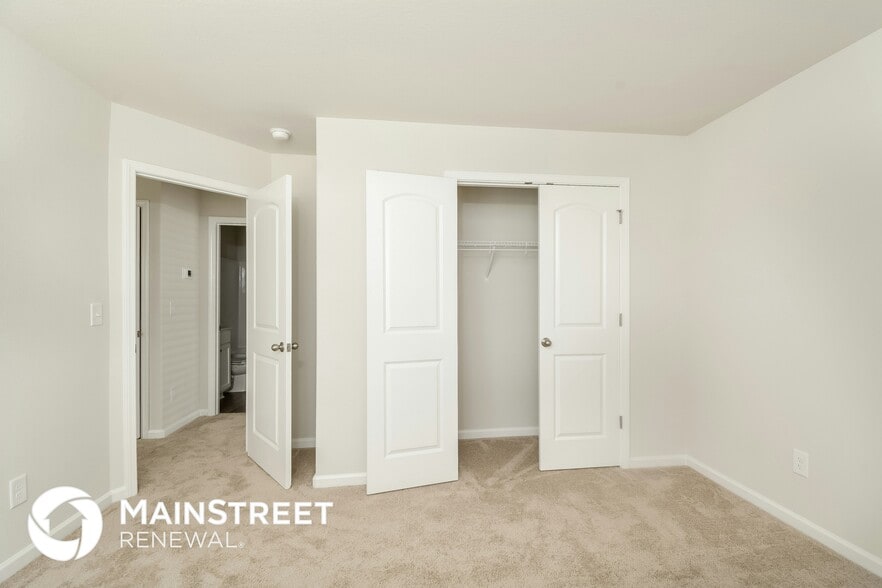 Building Photo - 441 Brisk Dr