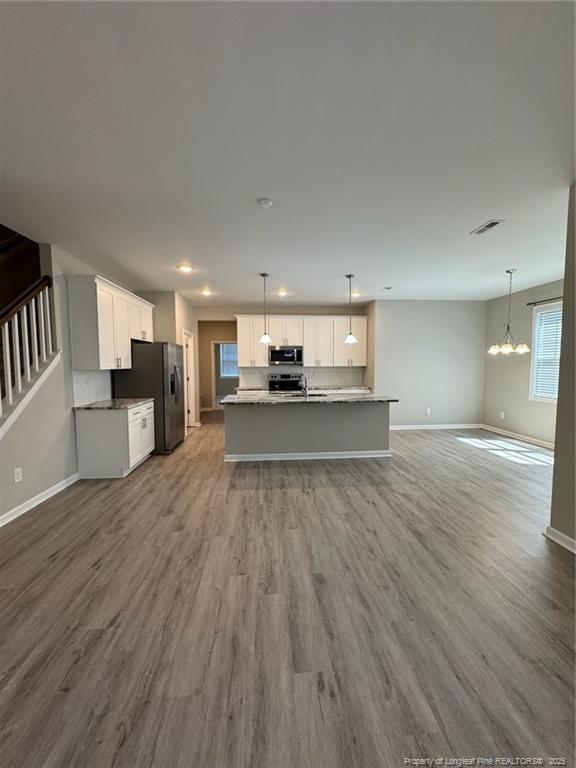 Building Photo - 603 Tanglewood Dr