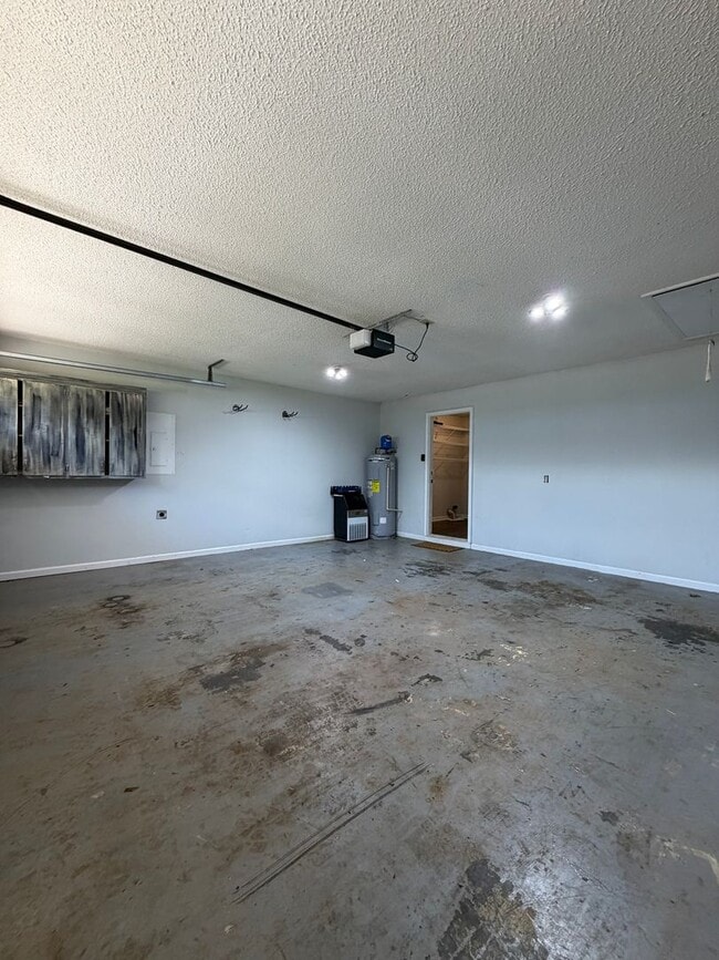 Building Photo - 141 Katina Rd