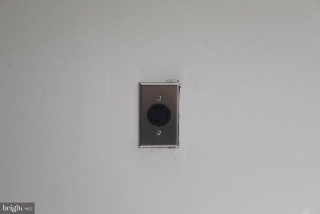 Building Photo - 1408 Pride Tree Cir