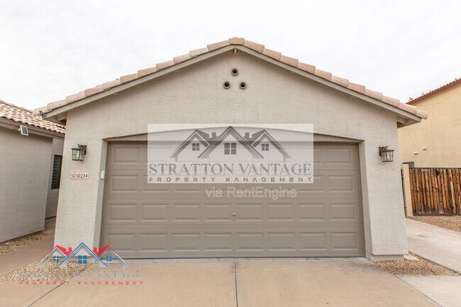 Building Photo - 10234 E Carol Ave