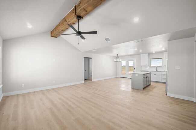 Building Photo - New Construction Home In Slaton ISD!