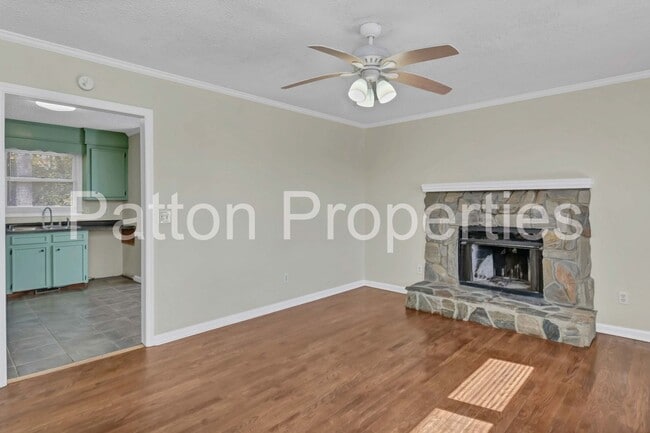 Building Photo - West Columbia Home- Hamlet South Commuity