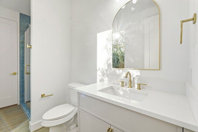 Building Photo - 3826 Wilmer St