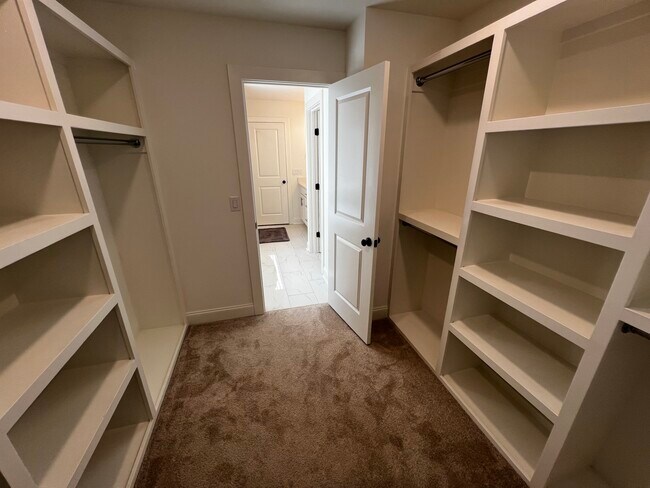 Building Photo - 129 Stewarts Lndg Dr