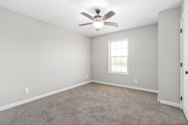 Building Photo - 1007 Glenkirk Dr