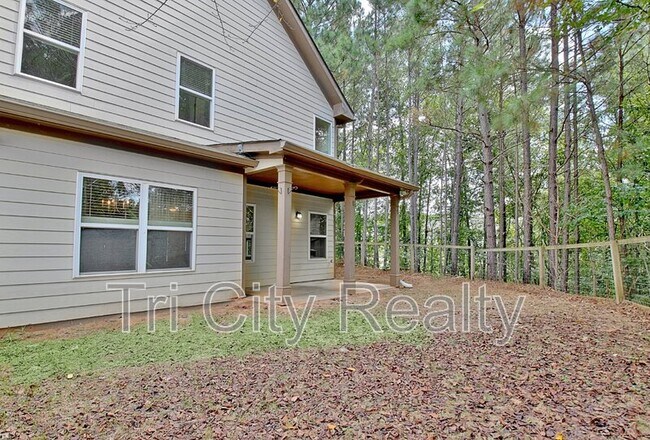 Building Photo - 111 Covington Terrace