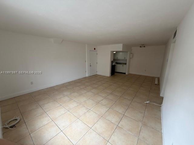 Building Photo - 1821 NE 168th St