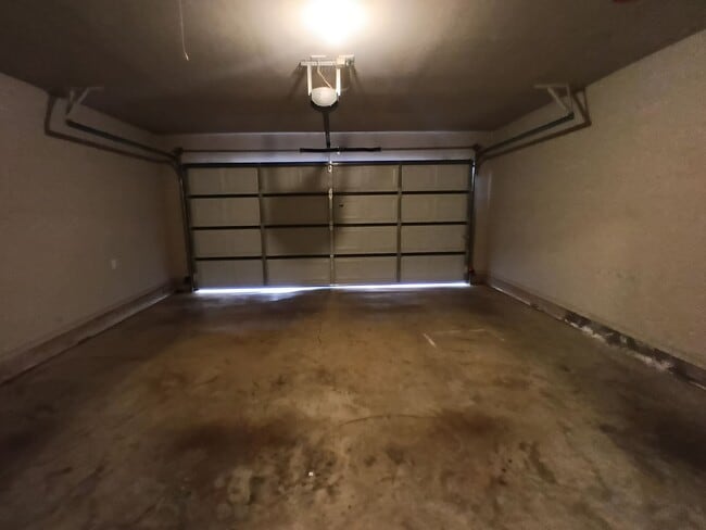 Building Photo - 2432 NW 197th St