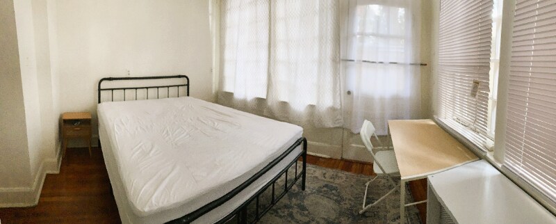 Building Photo - 1031 Broadway St