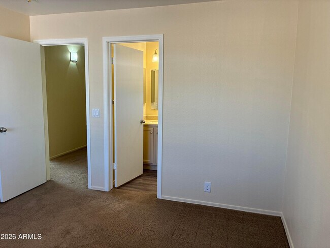 Building Photo - 16545 N 157th Ave