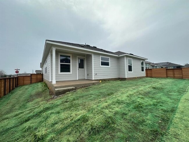 Building Photo - 346 Carmello